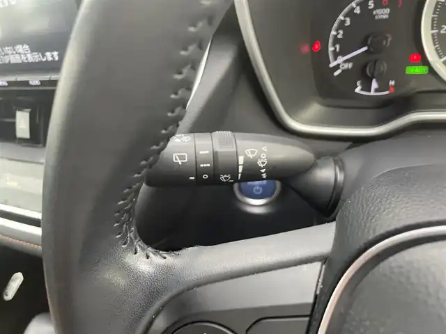 トヨタ カローラ スポーツ ハイブリッドG 愛知県 2018(平30)年 3.5万km スカーレットメタリック ・純正T-CONNECTナビ（9インチメモリー）/・フルセグテレビ/・CD/DVD再生機能/・ミュージックサーバー（SD録音）/・Bluetooth/USB/HDMI接続機能/・ETC2.0/・コーナーセンサー/・純正16インチアルミホイール/・純正LEDヘッドライト/・オートマチックハイビーム/・電動パーキングブレーキ/・ブレーキホールド/・衝突軽減ブレーキ/・レーンキープアシスト/・ブラインドスポットモニター/・純正ドライブレコーダー（前方撮影）/・ユピテルドライブレコーダー（車内後方撮影）