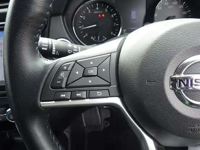 日産 エクストレイル 20Xi 千葉県 2021(令3)年 4.6万km ダイヤモンドブラック ワンオーナー/エマージェンシーブレーキ/プロパイロット/インテリジェントクルーズコントロール/インテリジェントルームミラー/パワーバックドア/カブロンシート/各席シートヒーター/純正SDナビ/地デジTV/【BD/DVD/CD再生機能　Bluetooth接続】/アラウンドビューモニター/ドライブレコーダー/革巻きステアリング/ステアリングスイッチ/ETC/LEDヘッドライト/ウインカーミラー/コーナーセンサー/純正18インチアルミホイル/インテリジェントキー
