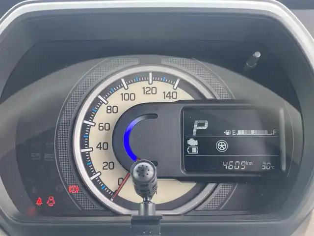 スズキ スペーシア HYBRID X 岡山県 2021(令3)年 0.5万km オフブルーメタリック/ホワイト2トーン ディスプレイオーディオ　DDX4190BT/Bluetooth、AM、FM、CD再生/シートバックテーブル/バックカメラ/USB充電ポート2口/コーナーポール/両側パワースライドドア/前後ドライブレコーダー　Y-210R/運転席シートヒーター/スマートキー/プッシュスタート