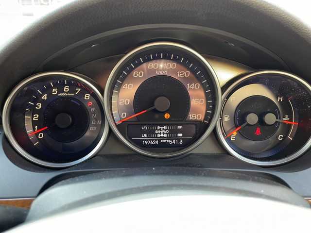 ホンダ レジェンド 道央・札幌 2004(平16)年 19.8万km セレスティアルシルバーメタリック 純正ナビメーカーオプション(TVフルセグ)/バックカメラ/パワーシート/シートメモリー/フルレザーシート/シートヒーター/パドルシフト/ステアリングリモコン/クルーズコントロール