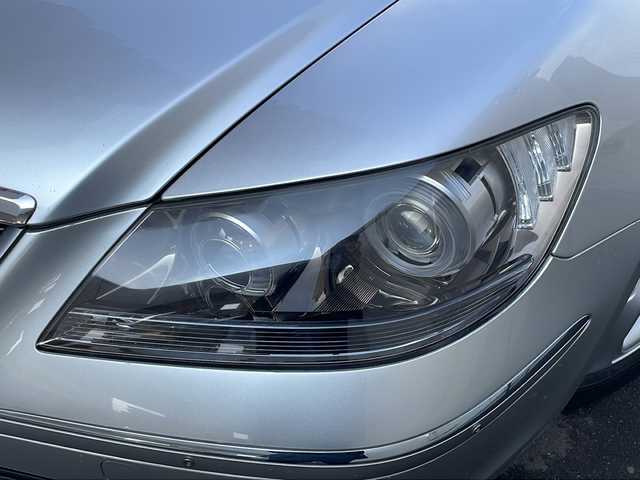 ホンダ レジェンド 道央・札幌 2004(平16)年 19.8万km セレスティアルシルバーメタリック 純正ナビメーカーオプション(TVフルセグ)/バックカメラ/パワーシート/シートメモリー/フルレザーシート/シートヒーター/パドルシフト/ステアリングリモコン/クルーズコントロール