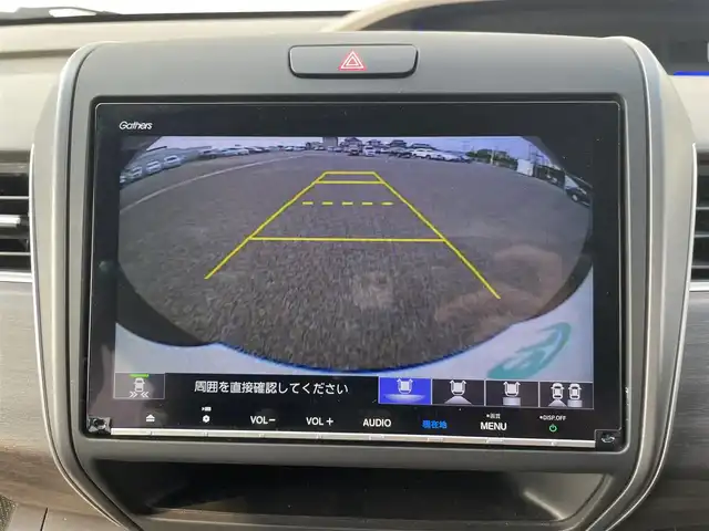 ホンダ フリード G ホンダセンシング 熊本県 2019(平31)年 4.3万km フォレストグリーンパール 純正９インチナビ/・AM/FM/CD/DVD/BT/SD/・フルセグTV（走行中視聴可能）/・バックカメラ/ホンダセンシング/・衝突軽減ブレーキ/・車線維持支援システム/・アダプティブクルーズコントロール/・誤発信抑制機能/・歩行者事故低減ステアリング/・後方誤発信抑制機能/・先行車発進お知らせ機能/・後方誤発信抑制機能/・オートハイビーム/LEDライト/前方ドライブレコーダー/Sパッケージ/・本革巻きステアリングホイール/・ステアリングスイッチ/・15インチ純正アルミホイール/・コンビシート/・シートバックアッパーポケット/ビルトインETC/両側パワースライドドア/アダプティブコーナーリングライト/ウィンカーミラー/後席ロールサンシェード/熱線デフォッガースイッチ/ウォークスルー/アイドリングストップ/純正フロアマット/ドアバイザー/プッシュスタート/スマートキー