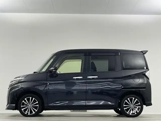 トヨタ ルーミー カスタムG－T 埼玉県 2022(令4)年 1.4万km ブラックマイカメタリック スマートアシスト　純正９インチナビ　フルセグＴＶ　Ｂｌｕｅｔｏｏｔｈ　パノラミックビューモニター　両側パワースライドドア　前席シートヒーター　ターボ　ビルトインＥＴＣ２．０　ドライブレコーダー