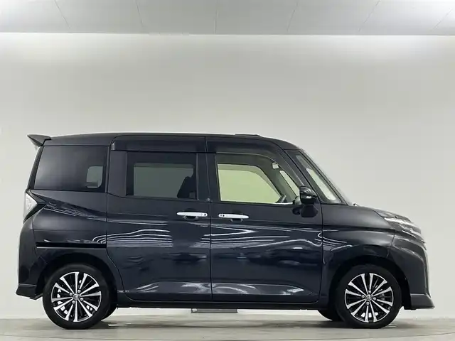 トヨタ ルーミー カスタムG－T 埼玉県 2022(令4)年 1.4万km ブラックマイカメタリック スマートアシスト　純正９インチナビ　フルセグＴＶ　Ｂｌｕｅｔｏｏｔｈ　パノラミックビューモニター　両側パワースライドドア　前席シートヒーター　ターボ　ビルトインＥＴＣ２．０　ドライブレコーダー