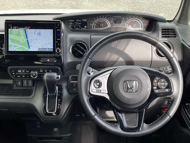 ホンダ Ｎ ＢＯＸ カスタム L ターボ 大分県 2022(令4)年 2.3万km プラチナホワイトパール オプションワンタッチスライドドア/両側パワースライドドア /ホンダセンシング/アダプティブクルーズコントロール/レーンキープアシスト/ハーフレザーシート/シートヒーター/純正メモリーナビ/バックカメラ/フルセグ/DVD/Bluetooth/前後ドライブレコーダー/大型ルーフコンソール/純正15インチアルミホイール/純正LEDヘッドライト/オートライトコントロール/ETC/ステアリングリモコン