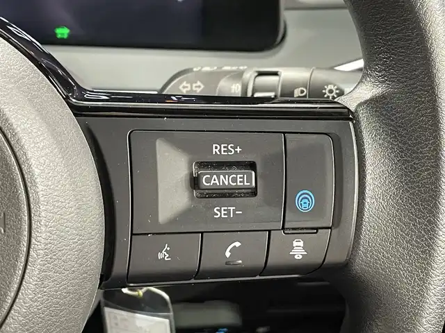 日産 ノート X 愛知県 2021(令3)年 4万km ピンクⅡ 純正9インチディスプレイ/プロパイロット/アラウンドビューモニター/ビルトインETC2.0/LEDヘッドライト/ドライブレコーダー/ワイヤレス充電/デジタルインナーミラー/ブラインドスポットモニター/フルセグTV/Bluetooth/コーナーセンサー/レーンキープアシスト/オートハイビーム/HDMI接続/プッシュスタート/USB接続/スマートキー/純正フロアマット/オートライト/電動格納ミラー/ツートーンカラー/フォグランプ/電動パーキングブレーキ/オートブレーキホールド/オートエアコン