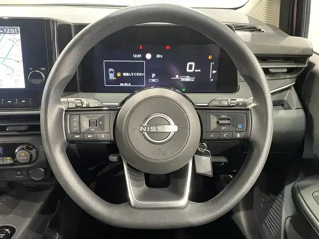 日産 ノート X 愛知県 2021(令3)年 4万km ピンクⅡ 純正9インチディスプレイ/プロパイロット/アラウンドビューモニター/ビルトインETC2.0/LEDヘッドライト/ドライブレコーダー/ワイヤレス充電/デジタルインナーミラー/ブラインドスポットモニター/フルセグTV/Bluetooth/コーナーセンサー/レーンキープアシスト/オートハイビーム/HDMI接続/プッシュスタート/USB接続/スマートキー/純正フロアマット/オートライト/電動格納ミラー/ツートーンカラー/フォグランプ/電動パーキングブレーキ/オートブレーキホールド/オートエアコン
