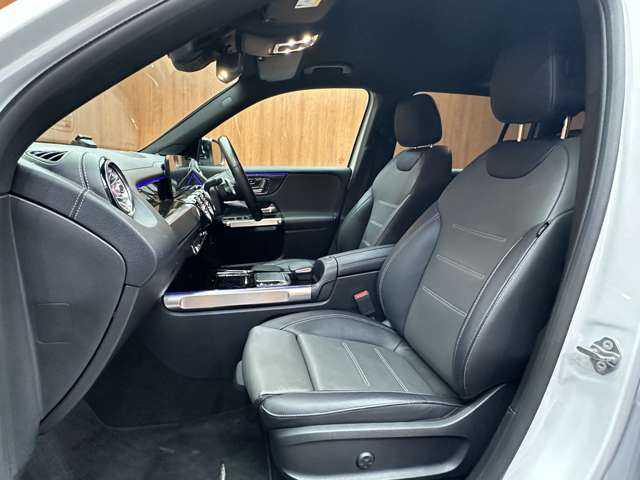 メルセデス・ベンツ ＧＬＢ２００ｄ AMGライン 千葉県 2020(令2)年 4.8万km デジタルホワイト レザーＥＸＣ　/ナビ　/３６０°カメラ　/ＡＣＣ　/ＢＳＭ　/シートヒーター　/パワーシート　/ＬＥＤヘッドライト　/ハイビームアシスト　/アンビエントライト　/電動リアゲート　/パーキングアシスト　/ドラレコ　/ＥＴＣ