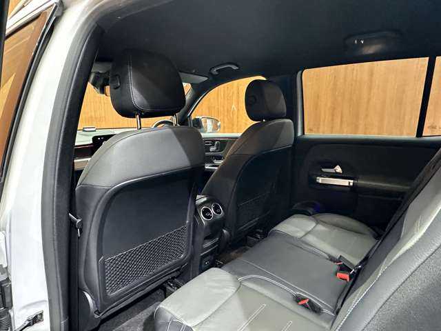 メルセデス・ベンツ ＧＬＢ２００ｄ AMGライン 千葉県 2020(令2)年 4.8万km デジタルホワイト レザーＥＸＣ　/ナビ　/３６０°カメラ　/ＡＣＣ　/ＢＳＭ　/シートヒーター　/パワーシート　/ＬＥＤヘッドライト　/ハイビームアシスト　/アンビエントライト　/電動リアゲート　/パーキングアシスト　/ドラレコ　/ＥＴＣ
