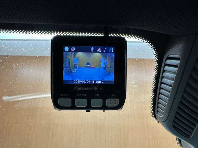 メルセデス・ベンツ ＧＬＢ２００ｄ AMGライン 千葉県 2020(令2)年 4.8万km デジタルホワイト レザーＥＸＣ　/ナビ　/３６０°カメラ　/ＡＣＣ　/ＢＳＭ　/シートヒーター　/パワーシート　/ＬＥＤヘッドライト　/ハイビームアシスト　/アンビエントライト　/電動リアゲート　/パーキングアシスト　/ドラレコ　/ＥＴＣ