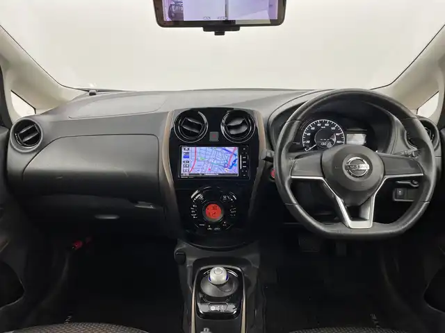 日産 ノート e－パワー メダリスト 新潟県 2016(平28)年 3.1万km ダークメタルグレー 社外SDナビ/　　フルセグ/CD/DVD/BT/アラウンドビューモニター/ハーフレザー/LEDオートライト/デジタルインナーミラー/レーンキープ/スマートキー/ETC