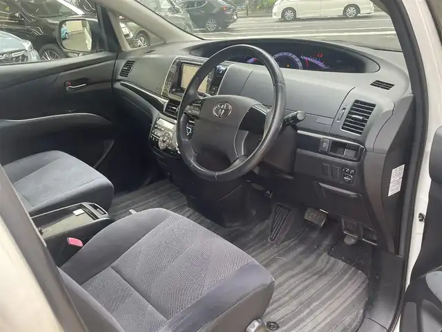 トヨタ エスティマ アエラス 静岡県 2012(平24)年 7.3万km ホワイトパールクリスタルシャイン ワンオーナー/純正ナビ/フルセグTV/DVD/CD/SD/BT/バックカメラ/純正フリップダウンモニター/両側パワースライドドア/ビルトインETC/HIDヘッドライト/ステアリングスイッチ/クルーズコントロール/スマートキー×2/保証書/取扱説明書/ナビ取扱説明書