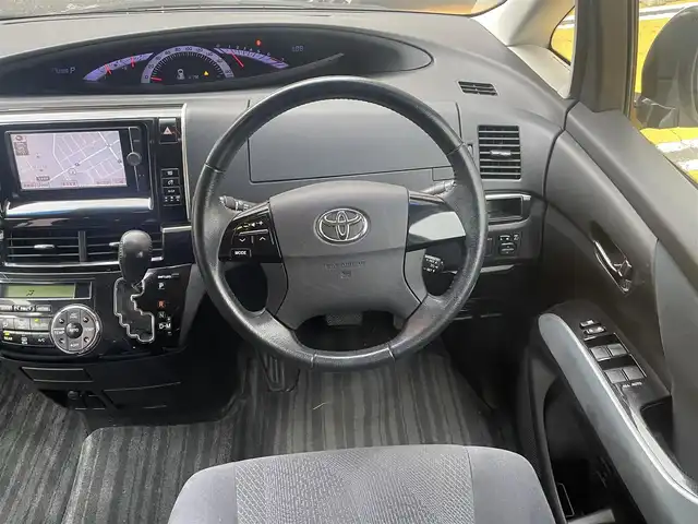 トヨタ エスティマ アエラス 静岡県 2012(平24)年 7.3万km ホワイトパールクリスタルシャイン ワンオーナー/純正ナビ/フルセグTV/DVD/CD/SD/BT/バックカメラ/純正フリップダウンモニター/両側パワースライドドア/ビルトインETC/HIDヘッドライト/ステアリングスイッチ/クルーズコントロール/スマートキー×2/保証書/取扱説明書/ナビ取扱説明書