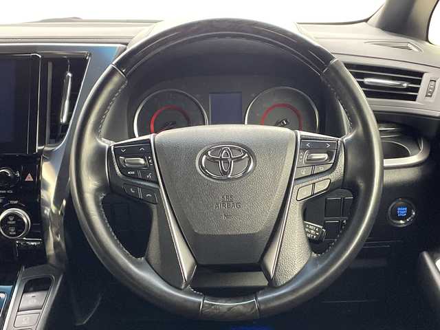 トヨタ アルファード S タイプゴールド 新潟県 2020(令2)年 4.2万km ブラック 9インチ純正メモリナビ/　フルセグTV/Bluetooth/CD/DVD/USB/トヨタセーフティセンス/・プリクラッシュセーフティ(PCS)/・レーントレーシングアシスト(LTA)/・レーンディパーチャーアラート(LDA)/・ロードサインアシスト(RSA)/・レーダークルーズコントロール/・オートマチックハイビーム/ハーフレザーシート/両側パワースライドドア/パワーバックドア/前後コーナーセンサー/バックモニター/ビルトインETC/3眼LEDヘッドライト/ステアリングスイッチ