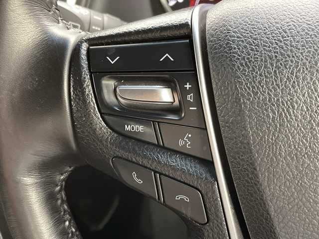 トヨタ アルファード S タイプゴールド 新潟県 2020(令2)年 4.2万km ブラック 9インチ純正メモリナビ/　フルセグTV/Bluetooth/CD/DVD/USB/トヨタセーフティセンス/・プリクラッシュセーフティ(PCS)/・レーントレーシングアシスト(LTA)/・レーンディパーチャーアラート(LDA)/・ロードサインアシスト(RSA)/・レーダークルーズコントロール/・オートマチックハイビーム/ハーフレザーシート/両側パワースライドドア/パワーバックドア/前後コーナーセンサー/バックモニター/ビルトインETC/3眼LEDヘッドライト/ステアリングスイッチ