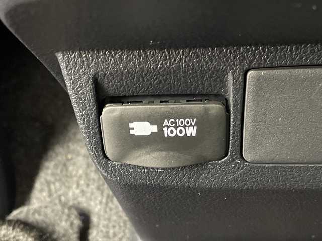 トヨタ アルファード S タイプゴールド 新潟県 2020(令2)年 4.2万km ブラック 9インチ純正メモリナビ/　フルセグTV/Bluetooth/CD/DVD/USB/トヨタセーフティセンス/・プリクラッシュセーフティ(PCS)/・レーントレーシングアシスト(LTA)/・レーンディパーチャーアラート(LDA)/・ロードサインアシスト(RSA)/・レーダークルーズコントロール/・オートマチックハイビーム/ハーフレザーシート/両側パワースライドドア/パワーバックドア/前後コーナーセンサー/バックモニター/ビルトインETC/3眼LEDヘッドライト/ステアリングスイッチ