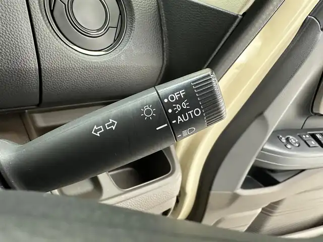 ホンダ Ｎ ＢＯＸ L コーディネートスタイル 兵庫県 2021(令3)年 1.8万km プレミアムアイボリーパールⅡ ・純正SDナビ/・CD/DVD/SD/BT/フルセグTV/・バックカメラ/・社外前方ドラレコ/・両側パワースライドドア /・LEDヘッドライト/・オートライト/・オートハイビーム/・コーナーセンサー/・衝突軽減ブレーキ/・レーンキープアシスト/・追従クルーズコントロール/・シートヒーターd/n/・スマートキー/・スペアキー1本/・プッシュスタート/・ステアリングスイッチ/・サマータイヤ積み込み/純正ホイールキャップ6mm