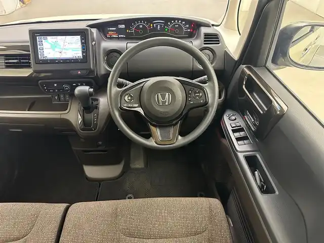 ホンダ Ｎ ＢＯＸ L コーディネートスタイル 兵庫県 2021(令3)年 1.8万km プレミアムアイボリーパールⅡ ・純正SDナビ/・CD/DVD/SD/BT/フルセグTV/・バックカメラ/・社外前方ドラレコ/・両側パワースライドドア /・LEDヘッドライト/・オートライト/・オートハイビーム/・コーナーセンサー/・衝突軽減ブレーキ/・レーンキープアシスト/・追従クルーズコントロール/・シートヒーターd/n/・スマートキー/・スペアキー1本/・プッシュスタート/・ステアリングスイッチ/・サマータイヤ積み込み/純正ホイールキャップ6mm