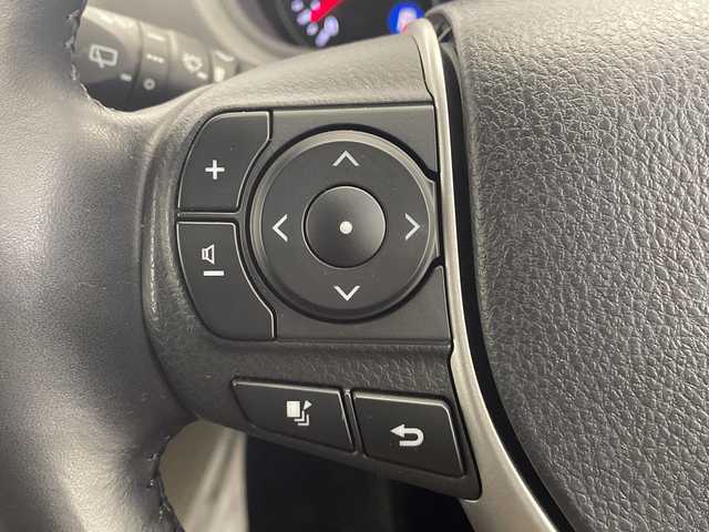 トヨタ ノア Si ダブルバイビーⅡ 栃木県 2019(平31)年 3.3万km ホワイトパールクリスタルシャイン 純正ナビ(NSZT-W68T)/(フルセグTV・Bluetooth・CD・DVD・SD)/バックカメラ/後席モニター/トヨタセーフティセンス/ ・プリクラッシュセーフティ/ ・レーンキープアシスト/ ・クルーズコントロール/ ・オートハイビーム/前後コーナーセンサー/両側パワースライドドア/ハーフレザーシート/LEDヘッドライト/オートライト/3列シート/ウォークスルー/ビルトインETC/スマートキー/純正アルミホイール/社外フロアマット