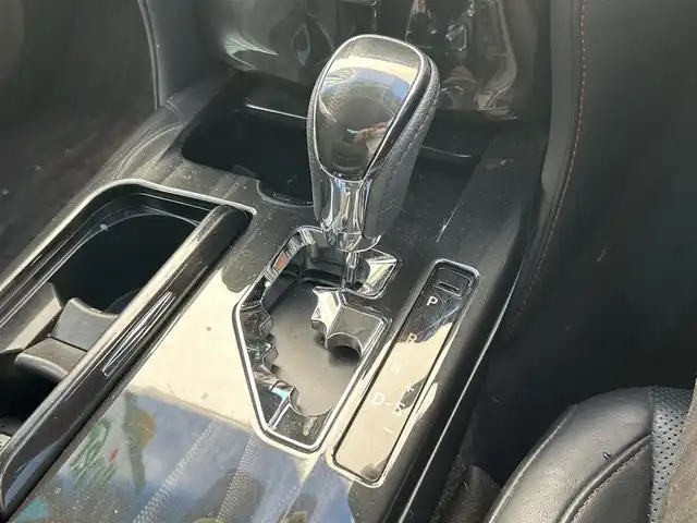 トヨタ クラウン アスリート S 滋賀県 2013(平25)年 13.3万km ホワイトパールクリスタルシャイン 純正メーカーナビ/（AM/FM/CD/DVD/TVフルセグHDD/Bluetooth/USB）/プリクラッシュブレーキアシスト/ETC/バックカメラ/クルーズコントロール/コーナーセンサー/ステアリングスイッチ/ハンズフリーフォン/シートヒーターD/N/シートベンチレーションD/N/パワーシートD/N/オートエアコン/オートライト/プッシュスタート/スマートキー/電動格納ミラー/レーダー付きルームミラー/USB/純正フロアマット/純正ドアバイザー