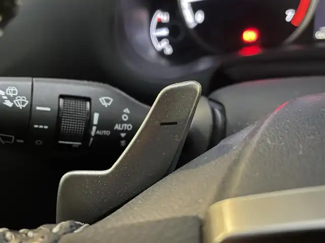 レクサス ＮＸ 300 Fスポーツ 山梨県 2018(平30)年 8.2万km ホワイトノーヴァガラスフレーク 黒革シート/純正メモリナビ/Bluetooth接続/フルセグTV/全方位カメラ/ETC2.0/ドライブレコーダー/前席パワーシート/前席シートヒーター/前席エアシート/ブラインドスポットモニター/ステアリングスイッチ/レーダー探知機/パドルシフト/エンジンスターター/スペアキー/取扱説明書/保証書