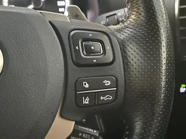 レクサス ＮＸ 300 Fスポーツ 山梨県 2018(平30)年 8.2万km ホワイトノーヴァガラスフレーク 黒革シート/純正メモリナビ/Bluetooth接続/フルセグTV/全方位カメラ/ETC2.0/ドライブレコーダー/前席パワーシート/前席シートヒーター/前席エアシート/ブラインドスポットモニター/ステアリングスイッチ/レーダー探知機/パドルシフト/エンジンスターター/スペアキー/取扱説明書/保証書