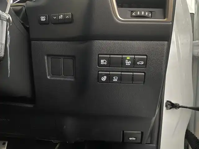 レクサス ＮＸ 300 Fスポーツ 山梨県 2018(平30)年 8.2万km ホワイトノーヴァガラスフレーク 黒革シート/純正メモリナビ/Bluetooth接続/フルセグTV/全方位カメラ/ETC2.0/ドライブレコーダー/前席パワーシート/前席シートヒーター/前席エアシート/ブラインドスポットモニター/ステアリングスイッチ/レーダー探知機/パドルシフト/エンジンスターター/スペアキー/取扱説明書/保証書