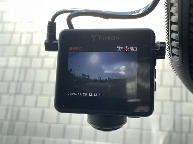 メルセデス・ベンツ ＣＬＡ２００ｄ AMGライン 三重県 2019(令1)年 3.9万km コスモスブラック レザーEXC　/HUD　/パノラマサンルーフ　/アンビエントライト　/純正ナビ　/全方位カメラ　/レーダーセーフティ　/ACC　/アドバンストサウンド　/パワーシート　/黒革シート　/シートヒーター　/純正18インチアルミ　/前後ドライブレコーダー