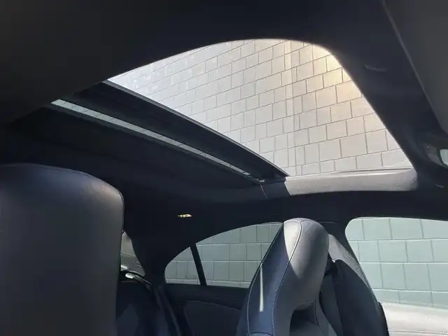 メルセデス・ベンツ ＣＬＡ２００ｄ AMGライン 三重県 2019(令1)年 3.9万km コスモスブラック レザーEXC　/HUD　/パノラマサンルーフ　/アンビエントライト　/純正ナビ　/全方位カメラ　/レーダーセーフティ　/ACC　/アドバンストサウンド　/パワーシート　/黒革シート　/シートヒーター　/純正18インチアルミ　/前後ドライブレコーダー