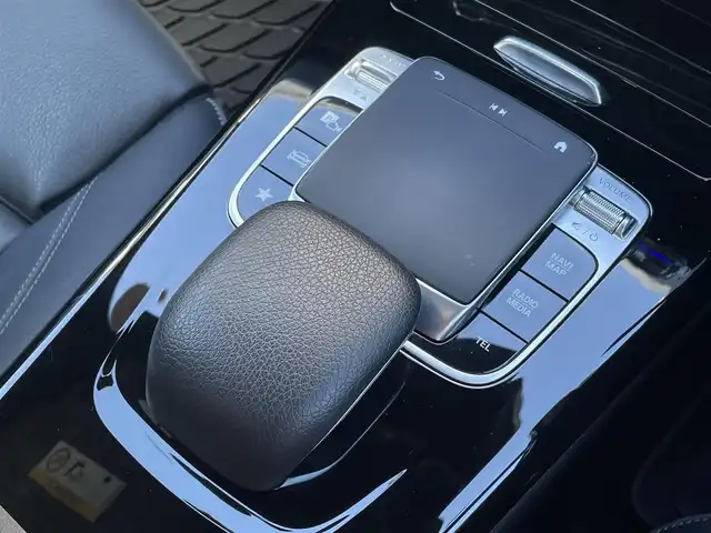 メルセデス・ベンツ ＣＬＡ２００ｄ AMGライン 三重県 2019(令1)年 3.9万km コスモスブラック レザーEXC　/HUD　/パノラマサンルーフ　/アンビエントライト　/純正ナビ　/全方位カメラ　/レーダーセーフティ　/ACC　/アドバンストサウンド　/パワーシート　/黒革シート　/シートヒーター　/純正18インチアルミ　/前後ドライブレコーダー