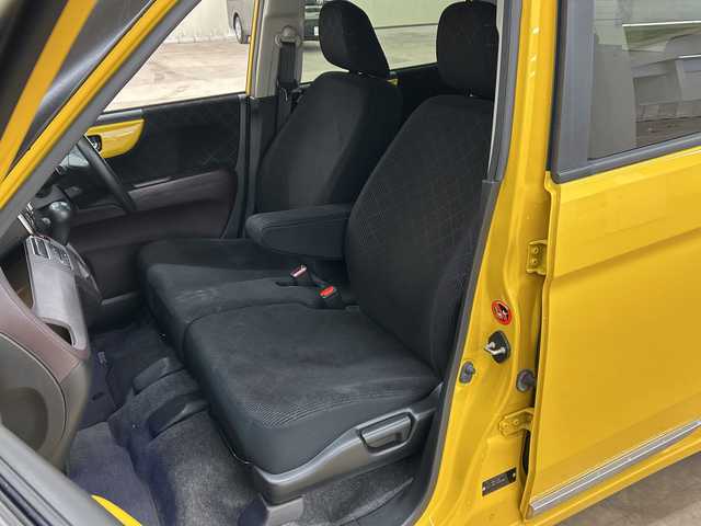 ホンダ Ｎ ＯＮＥ プレミアム ツアラー 道央・札幌 2013(平25)年 8.3万km プレミアムイエローパールⅡ /4WD//純正ナビ/フルセグTV/DVD/CD/MSV/BT//バックカメラ//社外エンジンスターター//横滑り防止//ETC//HID//フロントフォグ//プッシュスタート//スマートキー//ドアバイザー//電格ミラー//ミラーヒーター