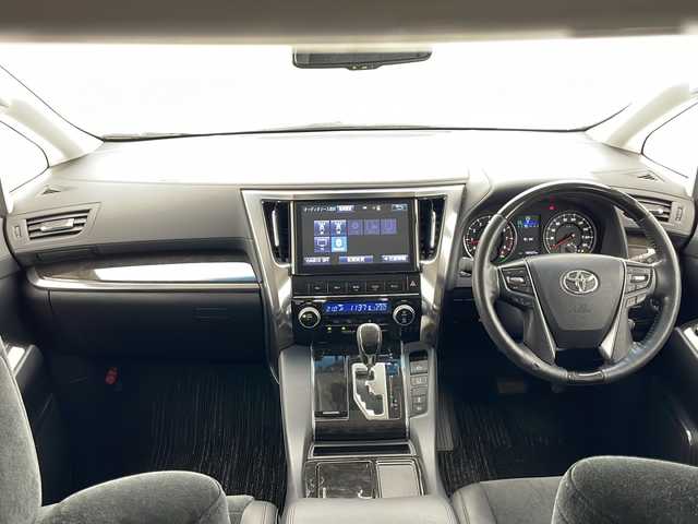 トヨタ ヴェルファイア Z Gエディション 千葉県 2016(平28)年 6.9万km ホワイトパールクリスタルシャイン 純正10型ナビ/・AM/FM SD CD BT フルセグTV/純正フリップダウンモニター/トヨタセーフティセンス/衝突軽減ブレーキ/車線維持機能/レーダークルーズコントロール/nanoeオートエアコン/両側電動スライドドア/パワーバックドア/電動パーキングブレーキ/オートブレーキホールド/バックカメラ/ETC/オートマチックハイビーム/インテリジェントクリアランスソナー/黒革合皮シート/助手席パワーオットマン/ステアリングヒーター/LEDヘッドライト/LEDイルミネーション/後席サンシェード/自動防眩ミラー