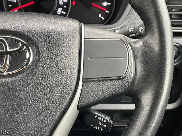 トヨタ ヴォクシー ZS 煌Ⅲ 道央・札幌 2020(令2)年 5.8万km ブラック ・４WD/・ワンオーナー/・衝突軽減ブレーキ/・寒冷地仕様/・社外SDナビ/　CD＆BT＆USB＆TV/・バックカメラ/・ハーフレザーシート/・コーナーセンサー/・レーンキープアシスト/・両側パワースライドドア/・アイドリングストップ/・クルーズコントロール/・ワイパー熱線/・オートエアコン/・オートライト/・オートリトラミラー/・純正エンジンスターター/・プッシュスタート/・スマートキー/・鉄ホイール＆冬タイヤ積込/　195/65/15  2020年製　5分山/・純正フロアマット/・ドアバイザー/・ウィンカーミラー/・フォグライト/・スペアキー