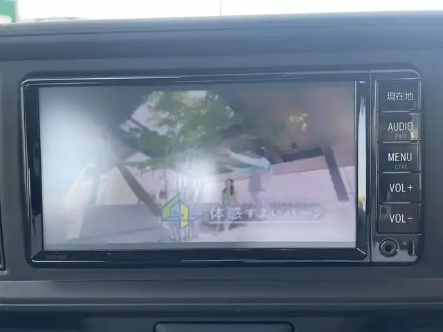 トヨタ パッソ X　S 群馬県 2018(平30)年 3万km ブライトシルバーM ワンオーナー/純正SDナビ、ワンセグ、Bluetooth、CD/　（NSCD-W66）/バックカメラ/プリクラッシュセーフティ/レーンキープアシスト/ヘッドライトレベライザー/電動格納ミラー/ドアバイザー/キーレス×１/保証書、取説
