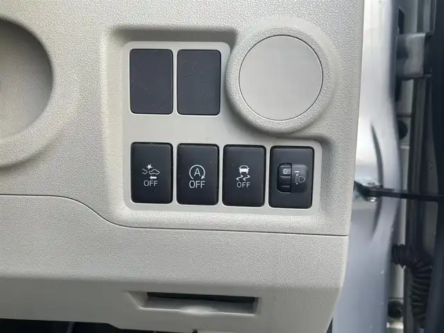 トヨタ パッソ X　S 群馬県 2018(平30)年 3万km ブライトシルバーM ワンオーナー/純正SDナビ、ワンセグ、Bluetooth、CD/　（NSCD-W66）/バックカメラ/プリクラッシュセーフティ/レーンキープアシスト/ヘッドライトレベライザー/電動格納ミラー/ドアバイザー/キーレス×１/保証書、取説