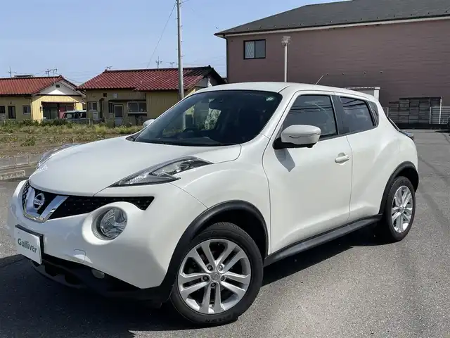 日産 ジューク 15RX Vセレクション 群馬県 2019(令1)年 10.2万km ブリリアントホワイトパール 社外ナビ/CD/DVD/TV/Bluetooth/レーンキープアシスト/衝突軽減システム/バックカメラ、全方位カメラ/ETC/ウィンカーミラー/電動格納ミラー/フォグランプ/純正アルミホイール/アイドリングストップ
