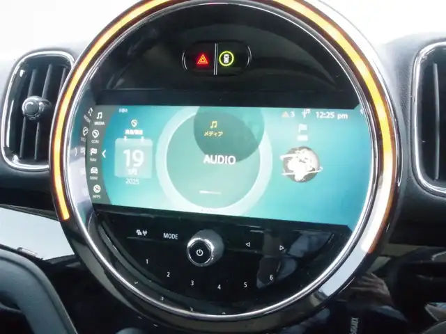 ＭＩＮＩ ＢＭＷ ミニ クロスオーバー クーパー SD オール4 岩手県 2022(令4)年 4.3万km ホワイト・シルバー インテリセーフ /LDW/純正HDDナビ/社外地デジチューナー/バックカメラ/PDC/コンフォートアクセス/サンルーフ/ミラーETC/クルコン /黒革シート/パワーシート/シートヒーター /LEDライト/LEDフォグ/前後ドラレコ