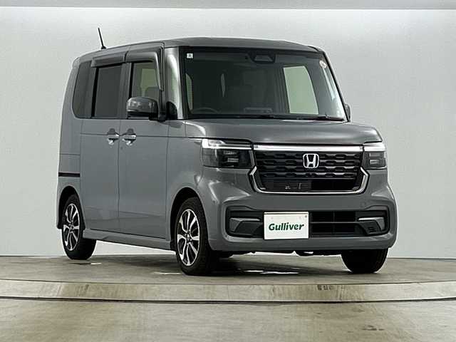 ホンダ Ｎ ＢＯＸ カスタム コーディネートスタイル 愛知県 2024(令6)年 0.8万km グレー 禁煙車/純正8インチナビ（フルセグテレビ/Bluetooth/AM/FM/）/ホンダセンシング/バックカメラ/両側パワースライドドア/ビルトインETC/シートヒーター/純正LEDヘッドライト/レーダークルーズコントロール/オートライト/オートマチックハイビーム/衝突軽減ブレーキ/スマートキー/スペアキー/プッシュスタート
