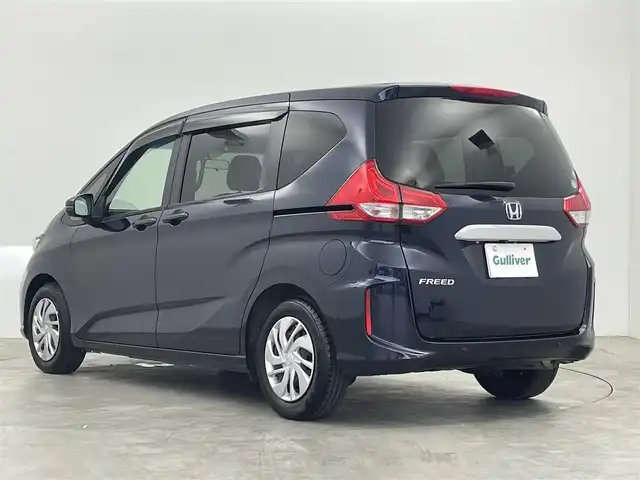ホンダ フリード G ホンダセンシング 群馬県 2020(令2)年 3.4万km ミッドナイトブルービームM フリップダウンモニター　社外8インチナビ　バックカメラ　レーダークルーズコントロール　両側パワースライドドア　LEDライト　AHB　シートヒーター　ステアリングリモコン　ETC　スマートキー　禁煙車