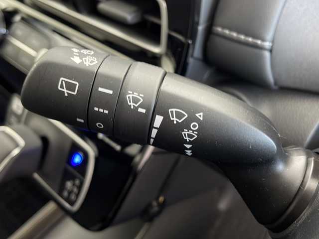 トヨタ アクア Z 鹿児島県 2021(令3)年 0.8万km プラチナホワイトパールマイカ Apple car play/純正メモリナビ/(フルセグTV/Bluetooth/USB)/パノラミックビューモニター/ハーフレザーシート/D席パワーシート/前席シートヒーター/ブラインドスポットモニター/ヘッドアップディスプレイ/セーフティセンス/・プリクラッシュセーフティ/・レーントレーシングアシスト/・レーダークルーズコントロール/・オートマチックハイビーム/・ロードサインアシスト/LEDヘッドライト/スマートキー/ビルトインETC2.0/前後ドライブレコーダー/ステアリングヒーター/100V電源/横滑り防止機能/純正16インチアルミホイール/カーテンエアバック/保証書/取扱説明書
