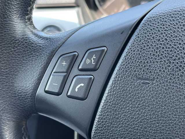 ＢＭＷ ３２０ｉ ツーリング 奈良県 2010(平22)年 15.3万km シルバー 純正ナビ　/ETC　/USB入力端子　/CDチェンジャー　/保証書　/取扱説明書　/スマートキー　/社外マット　/純正アルミホイール　/ABS　/ハロゲンヘッドライト　/エアバッグ