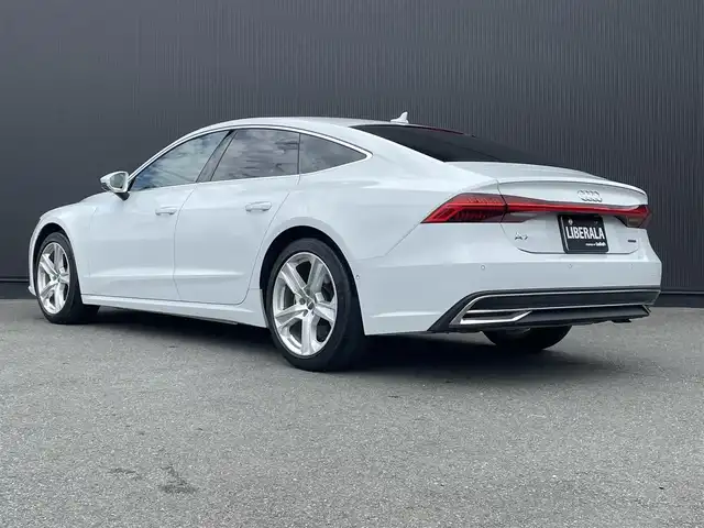 アウディ Ａ７ SB 45TFSIクワトロ 静岡県 2020(令2)年 2.8万km グレイシアホワイトメタリック 黒革シート/純正ナビ/フルセグTV/ラグジュアリーパッケージ/・ベンチレーション/・マッサージ機能/・マトリクスLED/ドライブレコーダー前後/360°カメラ/Apple CarPlay/全席シートヒーター/ワイヤレス充電