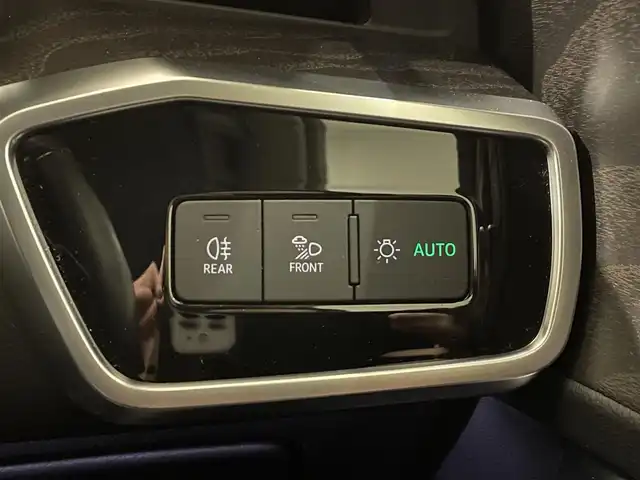 アウディ Ａ７ SB 45TFSIクワトロ 静岡県 2020(令2)年 2.8万km グレイシアホワイトメタリック 黒革シート/純正ナビ/フルセグTV/ラグジュアリーパッケージ/・ベンチレーション/・マッサージ機能/・マトリクスLED/ドライブレコーダー前後/360°カメラ/Apple CarPlay/全席シートヒーター/ワイヤレス充電