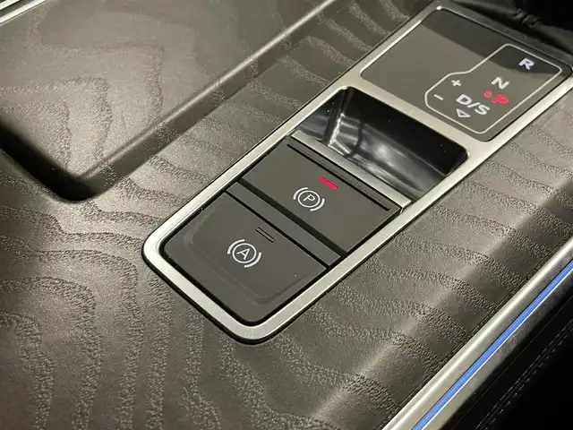 アウディ Ａ７ SB 45TFSIクワトロ 静岡県 2020(令2)年 2.8万km グレイシアホワイトメタリック 黒革シート/純正ナビ/フルセグTV/ラグジュアリーパッケージ/・ベンチレーション/・マッサージ機能/・マトリクスLED/ドライブレコーダー前後/360°カメラ/Apple CarPlay/全席シートヒーター/ワイヤレス充電