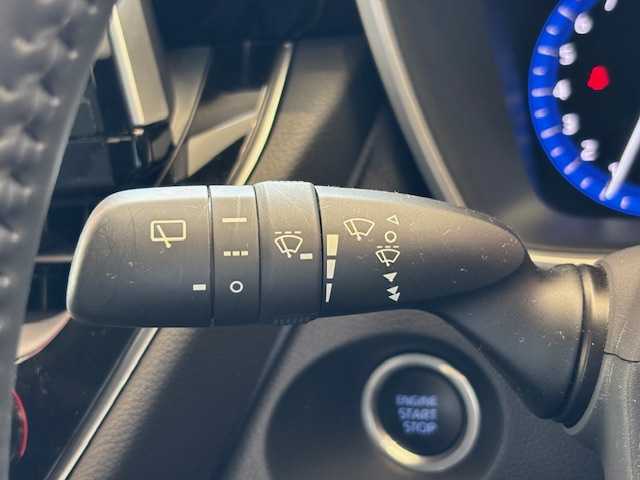 トヨタ カローラ クロス Z 埼玉県 2023(令5)年 1.7万km ブラック トヨタセーフティセンス/純正メモリナビ/　　BT/USB/MiraCast/全方位カメラ/レーダークルーズコントロール/パワーバックドア/LEDオートライト/フォグライト/ハーフレザーシート/シートヒーター/パワーシート/ステアリングスイッチ/前後ドライブレコーダー/ビルトインETCHDDナビ