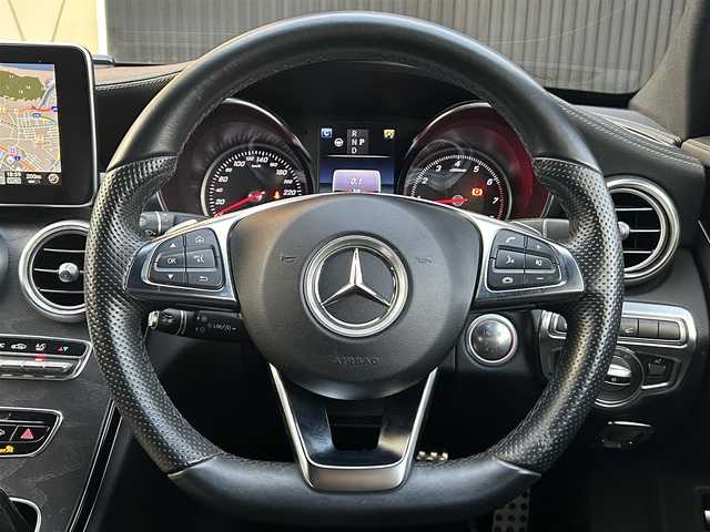 メルセデス・ベンツ Ｃ２００ アバンギャルド AMGライン 福岡県 2017(平29)年 4.8万km イリジウムシルバー レーダーセーフティパッケージ/アダプティブクルーズコントロール/レーンキープアシスト/ブラインドスポットモニター/アクティブセーフティブレーキ/レザーエクスクルーシブパッケージ/ブルメスター　/ヘッドアップディスプレイ/純正ナビ/フルセグTV/Bluetooth/バックカメラ/黒革シート/前席シートヒーター/パワーバックドア/LEDヘッドライト/オートライト/キーレスゴー　/純正18インチアルミホイール/ETC2.0