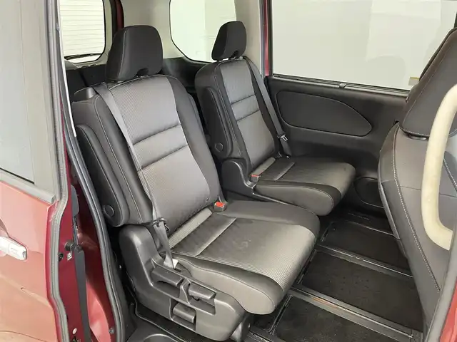 日産 セレナ e－パワー ハイウェイスター V 埼玉県 2020(令2)年 3.5万km マルーンレッド 2トーン 純正ナビ　フリップダウンモニター　アラウンドビューモニター　ＢＳＩ　全方位運転支援システム　ビルトインＥＴＣ　クルーズコントロール　ドラレコ　ハンズフリースライドドア　純正アルミ　ＬＥＤライト　地デジ