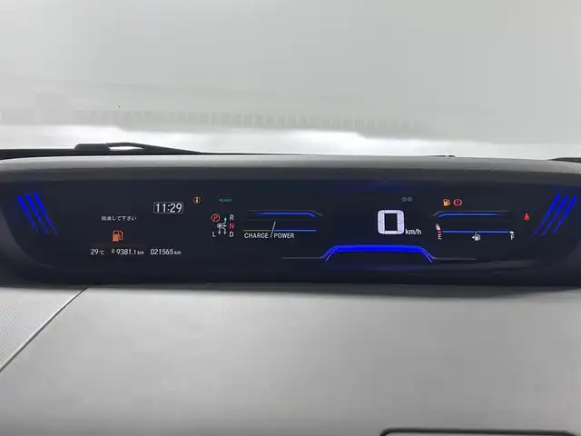 ホンダ フリード＋ ハイブリット G 佐賀県 2023(令5)年 2.2万km シルバーミストグリーンM 純正9インチナビ/フルセグＴＶ/Bluetooth/CD/DVD/ビルトインETC/前方・後方ドライブレコーダー/両側パワースライドドア/レーダークルーズコントロール/衝突被害軽減ブレーキ/レーンキープアシスト/先行車発進お知らせ機能/標識認知機能/シートヒーター/純正15インチアルミホイール/純正フロアマット