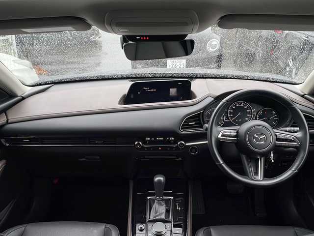 マツダ ＣＸ－３０ XD Lパッケージ 岐阜県 2021(令3)年 4.3万km マシーングレープレミアムM BOSEサウンドシステム（ＡＵＤＩＯＰＩＬＯＴ２＋Ｃｅｎｔｅｒｐｏｉｎｔ２）＋１２スピーカ/純正ナビゲーション/３６０°ビュー・モニター/ドライバー・モニタリング/ＣＤ／ＤＶＤプレーヤー/地上デジタルＴＶチューナー（フルセグ）/前後ドライブレコーダー/ブラインドスポットモニター/ヘッドアップディスプレイ/クリアランスソナー/LEDヘッドライト/オートハイビーム/オートライト/レザーシート/シートヒーター/ステアリングヒーター/メモリーシート/置くだけ充電/プッシュスタート/スマートキー/スペアキー/取扱説明書・記録簿