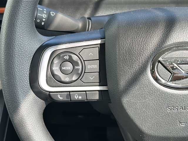 ダイハツ タント ファンクロス 福岡県 2022(令4)年 0.9万km レイクブルーメタリック ・純正ディスプレイオーディオ/-BT/フルセグTV/FM/AM/USB/HDMI/AppleCarPlay/AndroidAuto/・バックカメラ/・純正ドラレコ/・電動パーキングブレーキ/・ブレーキホールド/・純正アルミ14インチ/・純正フロアマット/・ドアバイザー/・ルーフレール/・サンシェード/・後部席テーブル/・ISOFIX/・ステアリングスイッチ